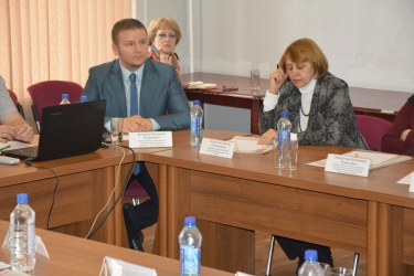 Круглый стол по проблемам образования 