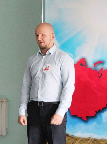 Концерт для беженцев «Товарищ Песня!»