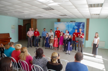 Концерт для беженцев «Товарищ Песня!»