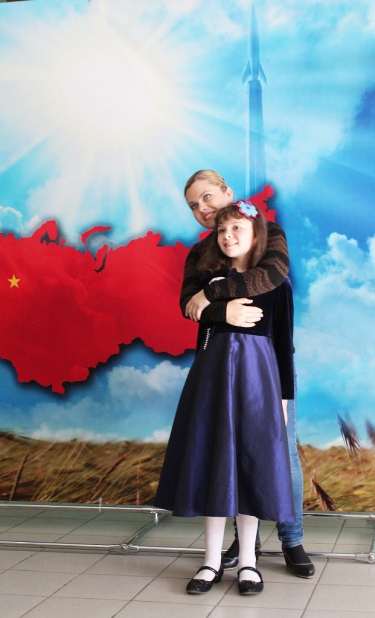 Концерт для беженцев «Товарищ Песня!»