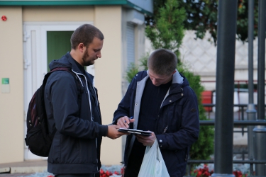 Сбор подписей против закона «о криминализации семьи»
