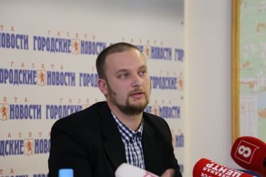 Пресс-конференция по итогам сбора подписей против закона «о криминализации семьи» («Городские новости»)