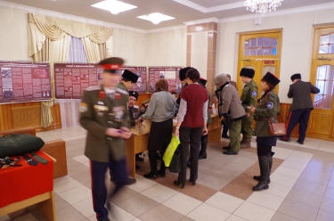 Казачий круг в Доме офицеров