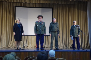 Казачий круг в Доме офицеров