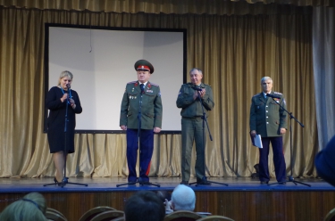 Казачий круг в Доме офицеров