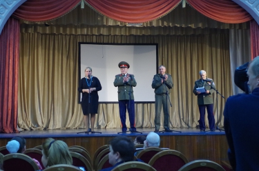 Казачий круг в Доме офицеров
