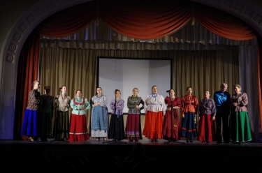 Казачий круг в Доме офицеров