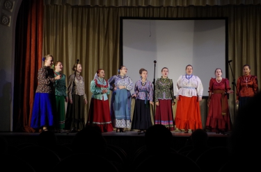 Казачий круг в Доме офицеров