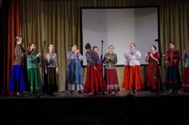 Казачий круг в Доме офицеров