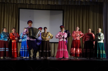 Казачий круг в Доме офицеров