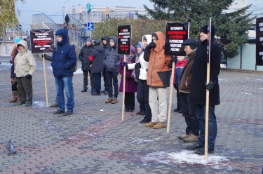 Митинг против закона «о криминализации семьи» 