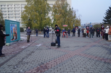 Митинг против закона «о криминализации семьи» 