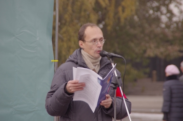 Митинг против закона «о криминализации семьи»