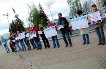 Массовый пикет против Кузнецовой