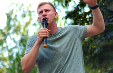 «Вперед! и — выше!» 